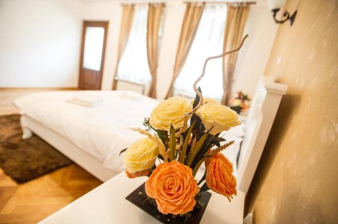 Tribunei Apartment Sibiu Exteriör bild